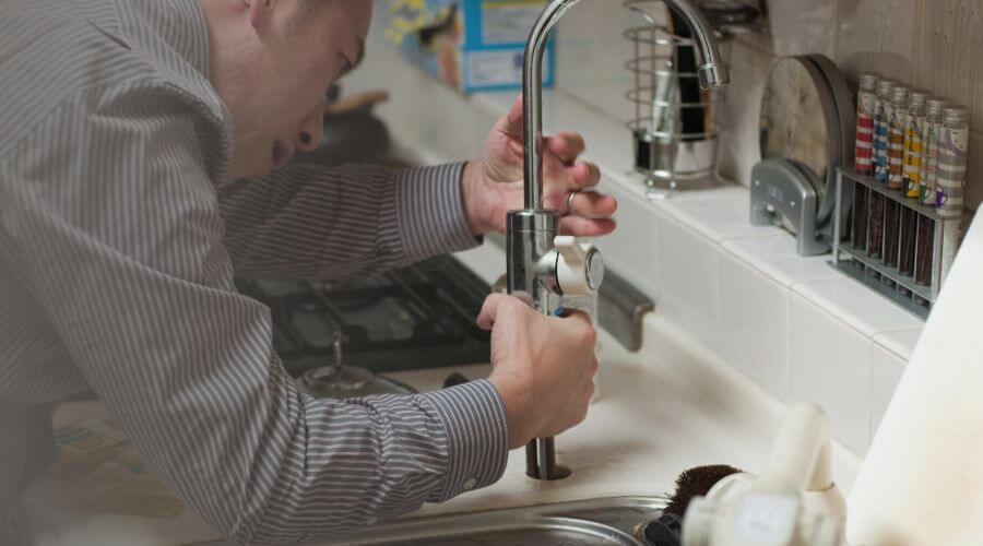 Professional expert plumbing services in Elmore, OH